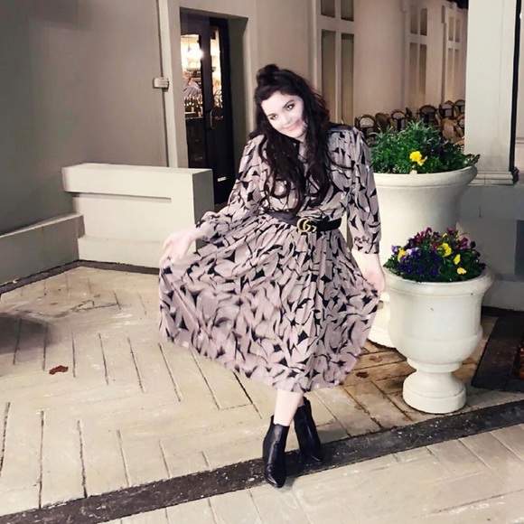 Meet your Posher, Karla - Picture 7 of 10